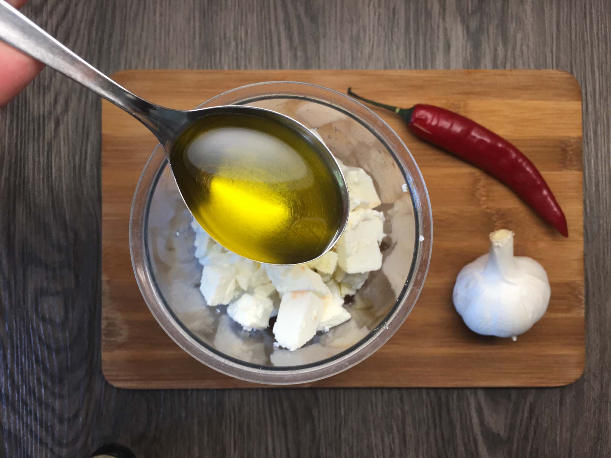 Türkischer Feta Aufstrich mit Chili | Rezept | Chilirezept.de